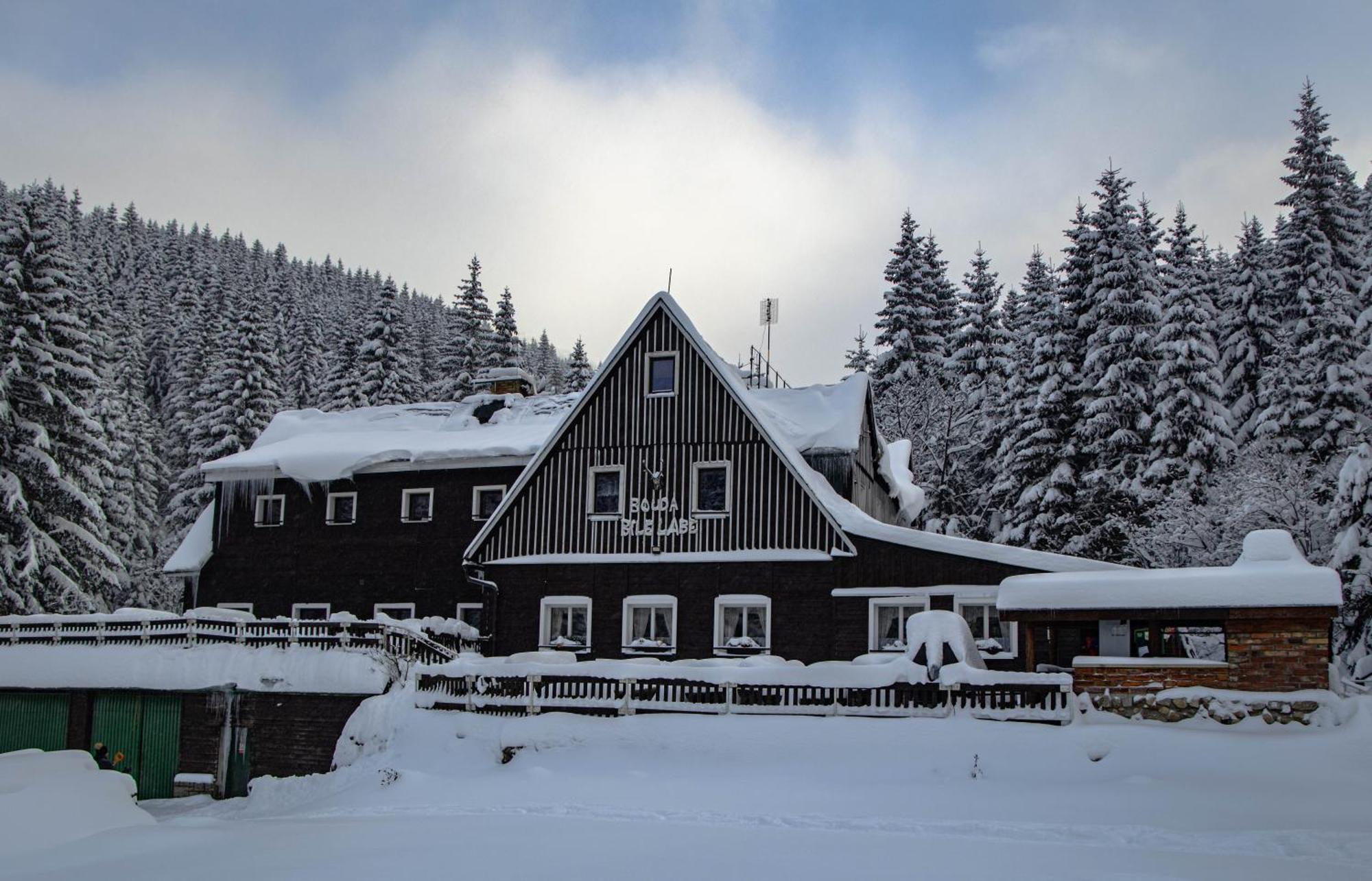 Bouda Bile Labe Hotel Špindlerŭv Mlýn Exterior foto